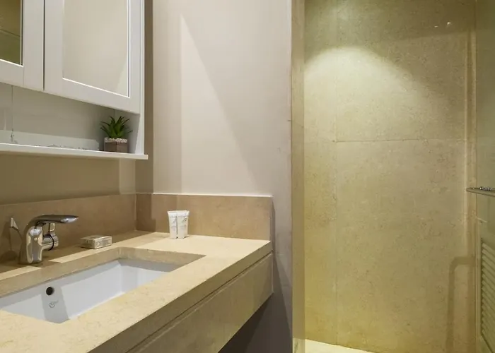 شقة Mangroovy 1br + Sofa Bed • Pool & Access