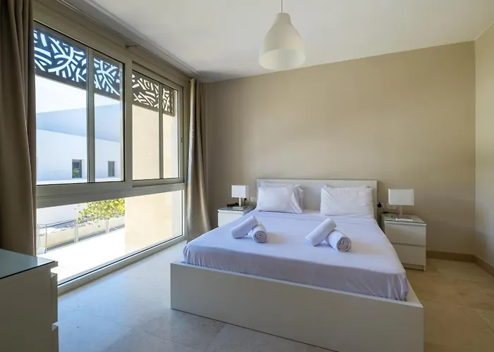 Mangroovy 1br + Sofa Bed • Pool & Access
